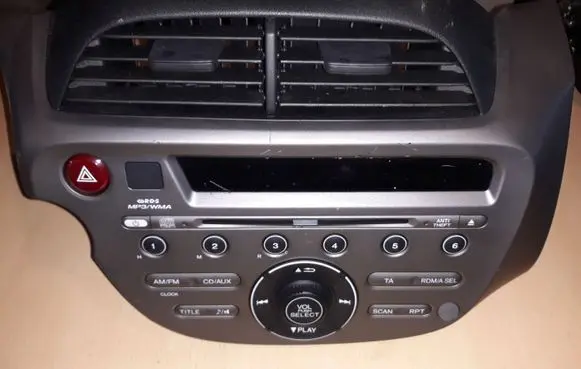 Honda Jazz Radio/CD/DVD/GPS head unit MF638RA