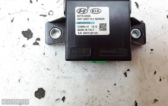 Hyundai i40 Yaw turn rate sensor 957753Z000