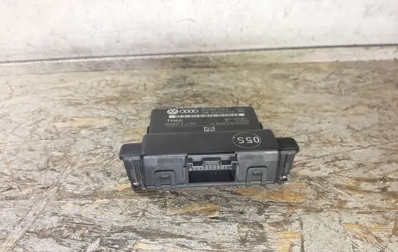 Volkswagen PASSAT B6 Gateway control module 3C0907530A 3C0907951A