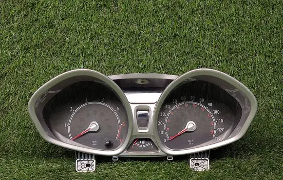 Ford Fiesta Speedometer (instrument cluster) 8A6T10849FC