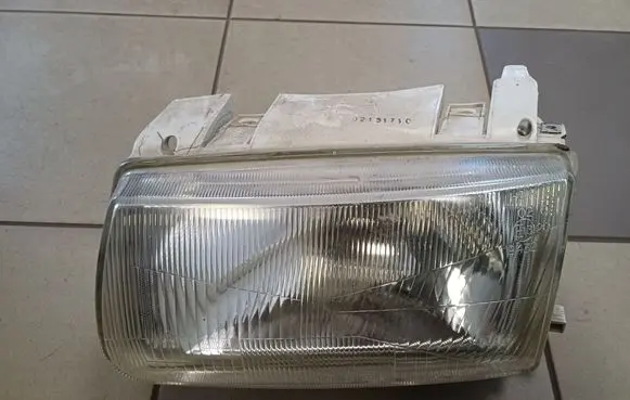 Volkswagen Polo III 6N 6N2 6NF Headlight/headlamp