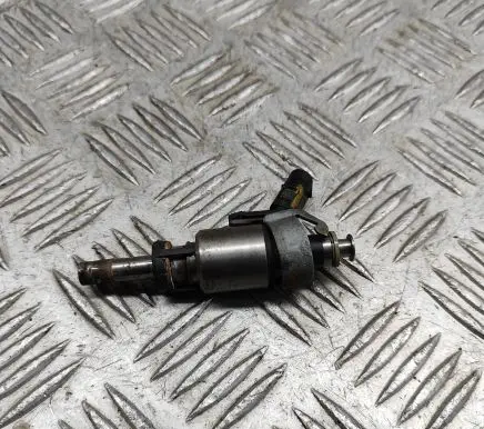 Audi A3 S3 8V Fuel injector 06L906036L 0261500246