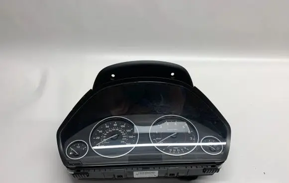 BMW 4 F32 F33 Speedometer (instrument cluster) 9382185 62109382185