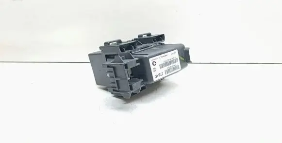 Jeep Grand Cherokee Fuse module P68101278AC