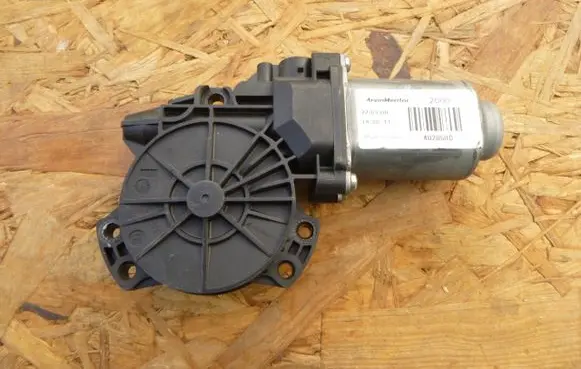 KIA Ceed Curtain motor 402060D
