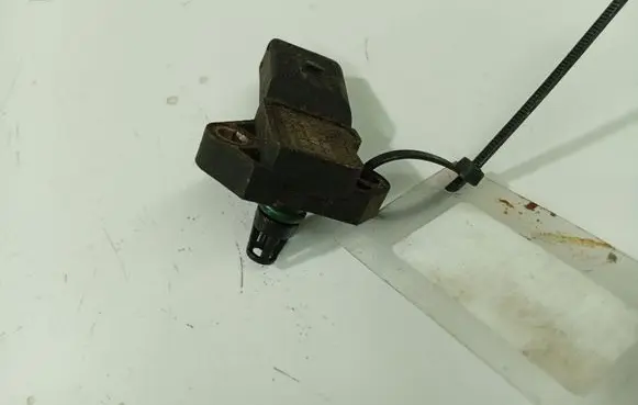 Volkswagen Golf V Air pressure sensor 0281002399