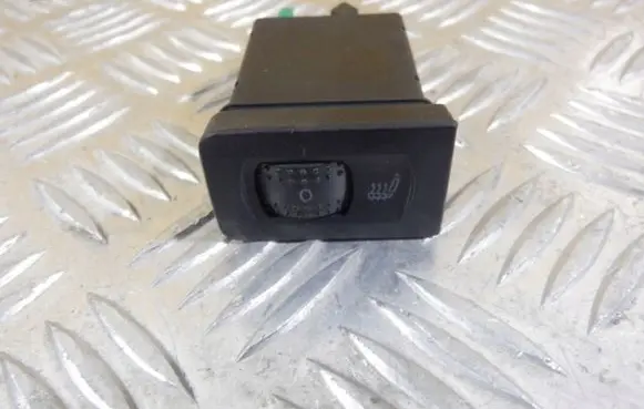 Volkswagen Golf VI Seat heating switch 1J0963563B