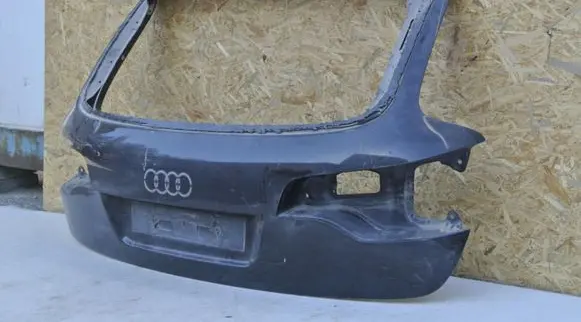 Audi Q7 4L Tailgate/trunk/boot lid