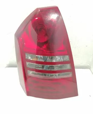 Chrysler 300 - 300C Rear/tail lights A0015622L