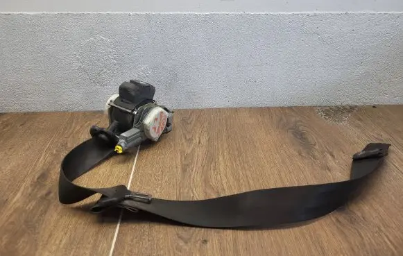 Ford Ecosport I Front seatbelt CN15A61294FGW 151402003 024001100