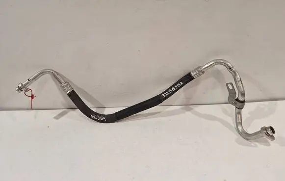 Air conditioning (A/C) pipe/hose