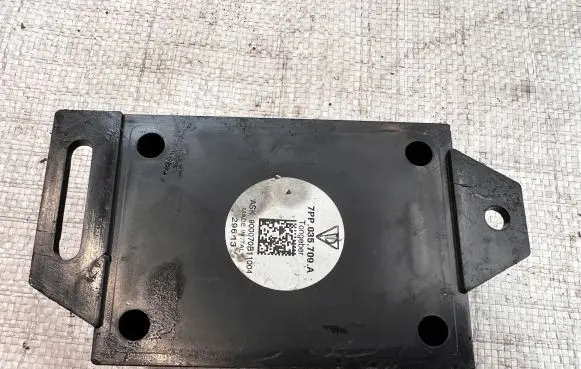 Porsche Cayenne (92A) Parcel shelf speaker 7PP035709A