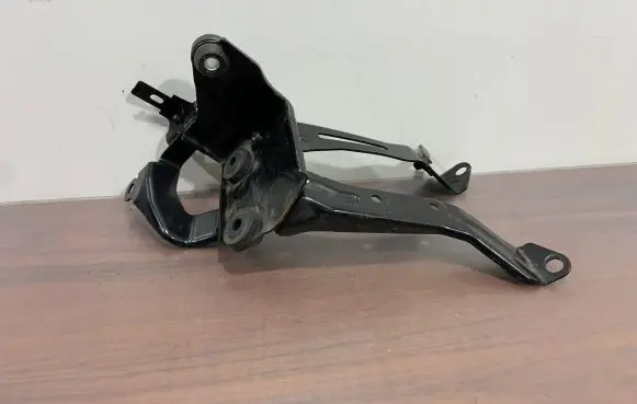 Subaru Forester SK ABS pump bracket 