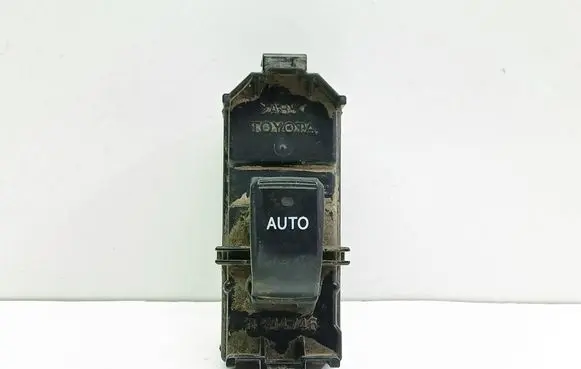 Toyota Avensis Verso Electric window control switch 8403044020