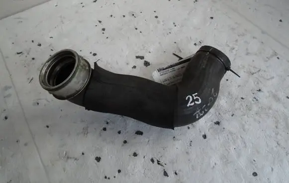 Mercedes-Benz B W245 Intercooler hose/pipe A169528048205