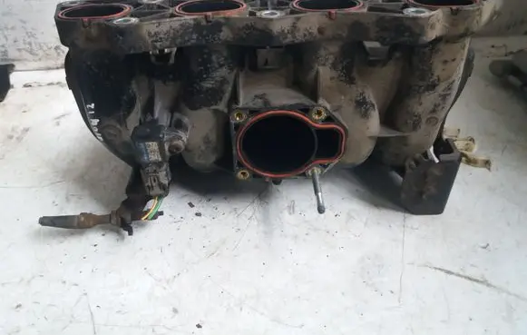 Honda FR-V Intake manifold 0509230008