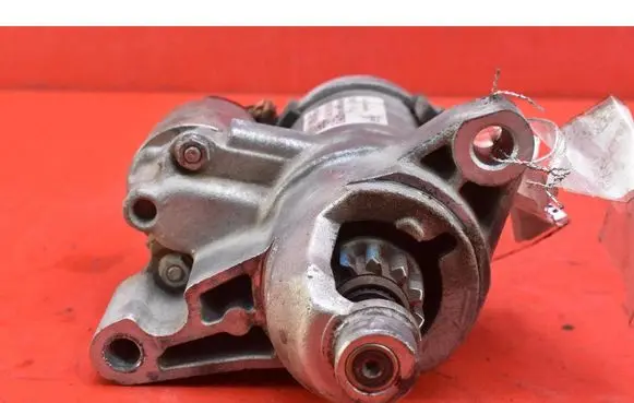 Audi A6 S6 C7 4G Starter motor 04L911024
