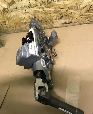 Chrysler 300 - 300C Steering wheel axle