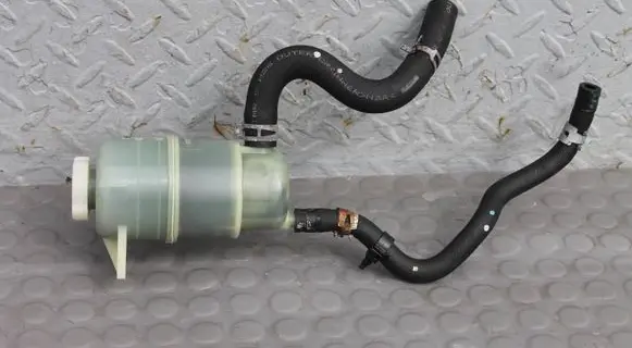 Mitsubishi L200 Power steering fluid tank/reservoir MR995028L200 MR995028