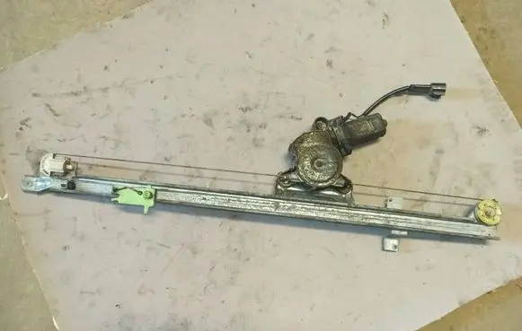 Peugeot Boxer Front door window regulator with motor 