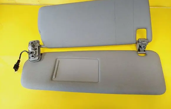 Volkswagen Touareg I Sun visor