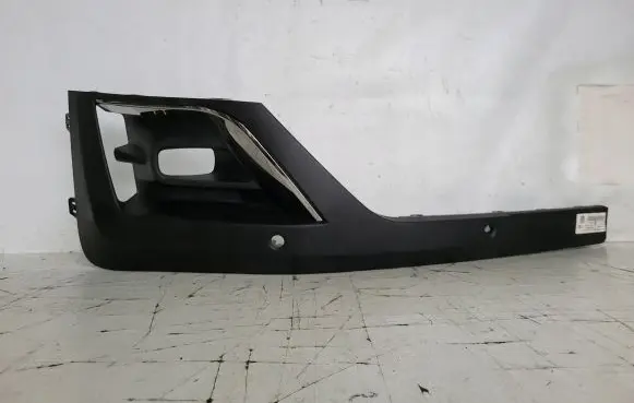 Renault Trafic III (X82) Front bumper lower grill 261A39991R