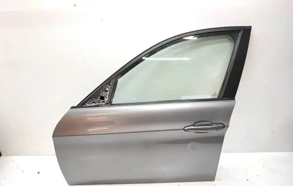 BMW 3 E90 E91 Front door 