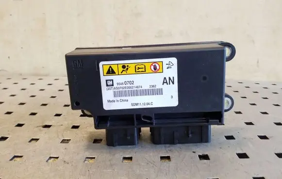 Opel Antara Airbag control unit/module 95460702