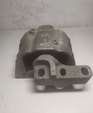 Volkswagen Golf IV Engine mount bracket 1J0199262BF