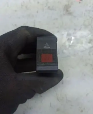 Audi 100 S4 C4 Hazard light switch 4A0941509