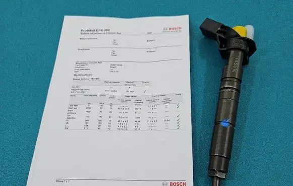 Mercedes-Benz E A207 Fuel injector 0445116026 IMPRK1446516