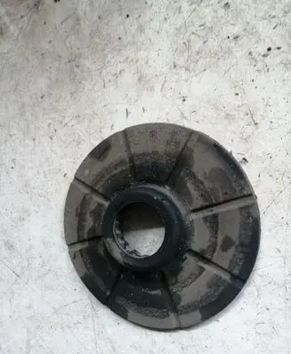 Opel Astra J Front coil spring rubber mount 9053849696