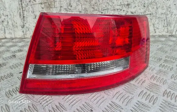 Rear/tail lights