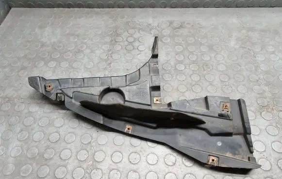 BMW 3 E92 E93 Front splash guards bracket 8045399 8044545