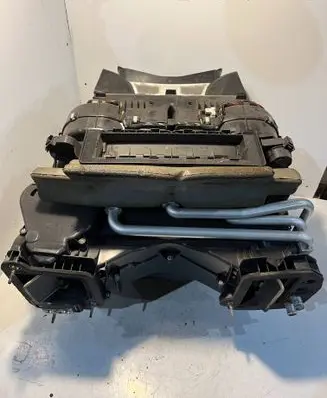 BMW 5 E60 E61 Interior heater climate box assembly 6911757 E60SAS1S E3422S