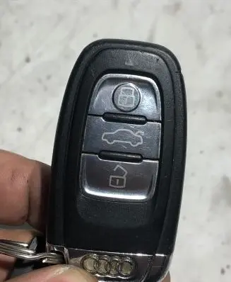 Audi A4 S4 B8 8K Ignition key/card 8t0959754d