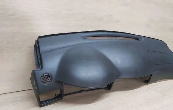 Toyota Corolla E120 E130 Dashboard E12DESKAPODUSZKA