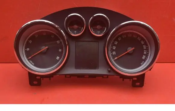 Opel Astra J Speedometer (instrument cluster) 13355674AB2L