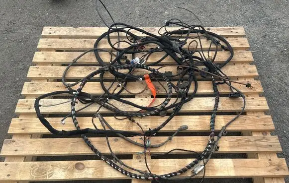 Volkswagen Transporter - Caravelle T5 Rear tail light wiring loom 