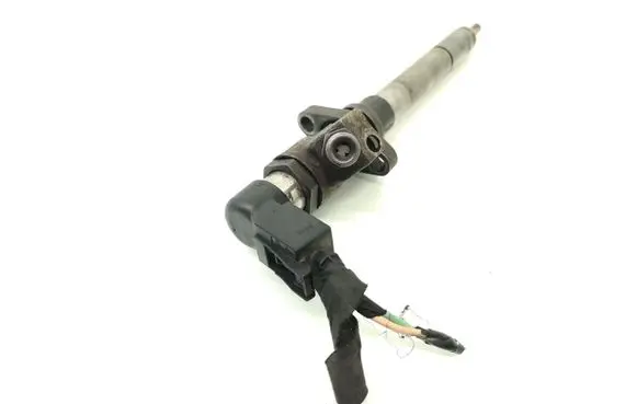 Peugeot 607 Fuel injector 9661683980 E108 40579