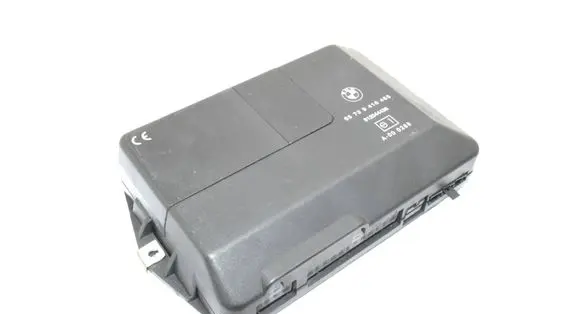 BMW 5 E39 Alarm control unit/module 65739416465 9416465