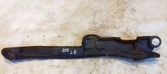 Peugeot 107 Fender end trim 538280H010