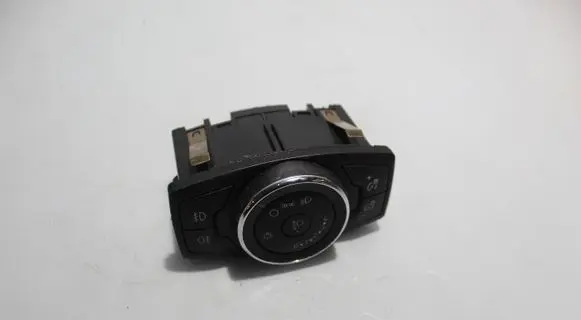 Ford Transit Courier Light switch 10107132