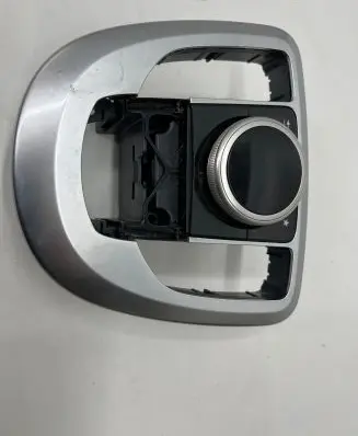 Mercedes-Benz V Class W447 HiFi Audio sound control unit A4479009403 A4479018401 A2059025103