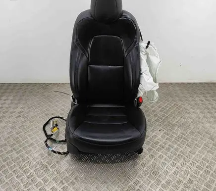 Tesla Model Y Front passenger seat 149875300A 109959200F