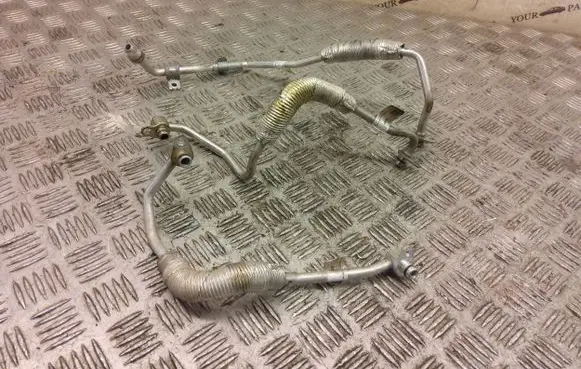 BMW X2 F39 Turbo turbocharger oiling pipe/hose 8629971