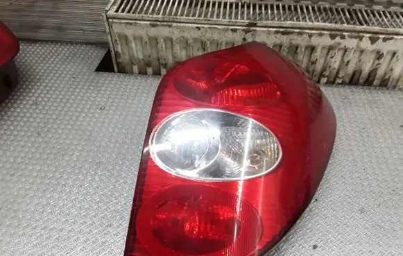 Renault Laguna II Rear/tail lights 8200002472
