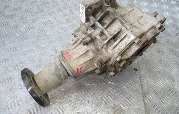 Hyundai Santa Fe Gearbox transfer box case 3B600