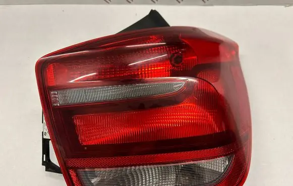 BMW 1 F20 F21 Rear/tail lights 7270096