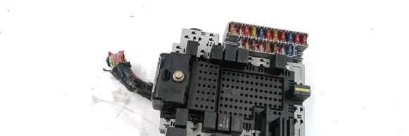 Volvo XC70 Fuse module 0919428 188451819 9401802